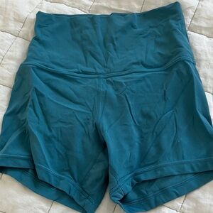 Lululemon 4” align shorts